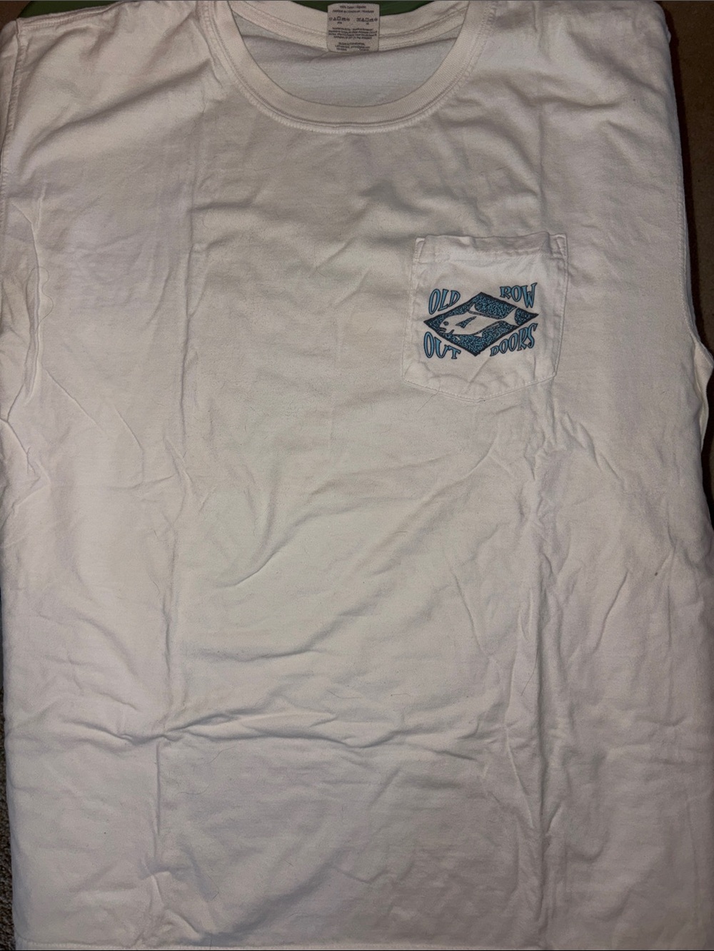 Old Row Outdoors Comfort Colors White Pocket Tee Redfish - L